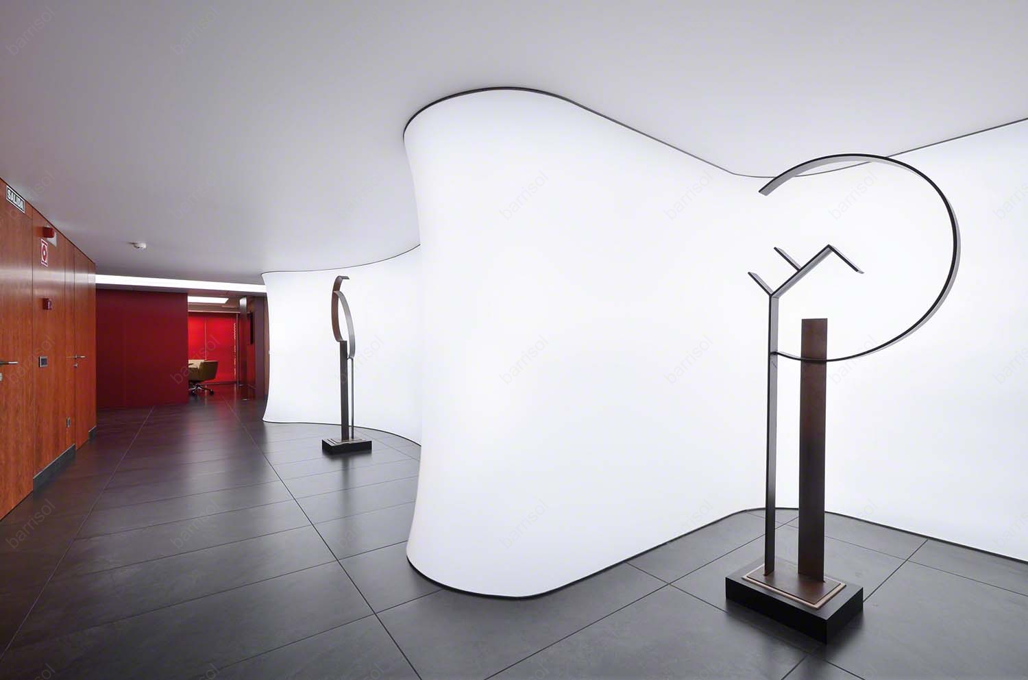 Vách Xuyên Sáng 3d